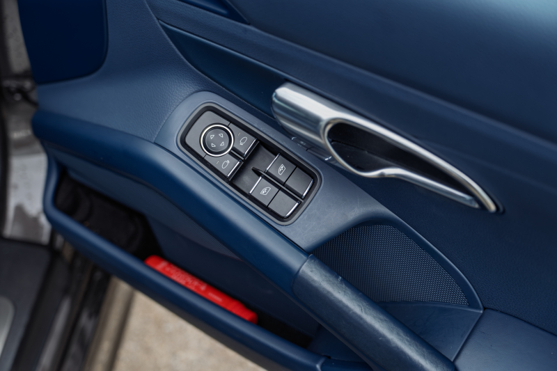 car thumbnails