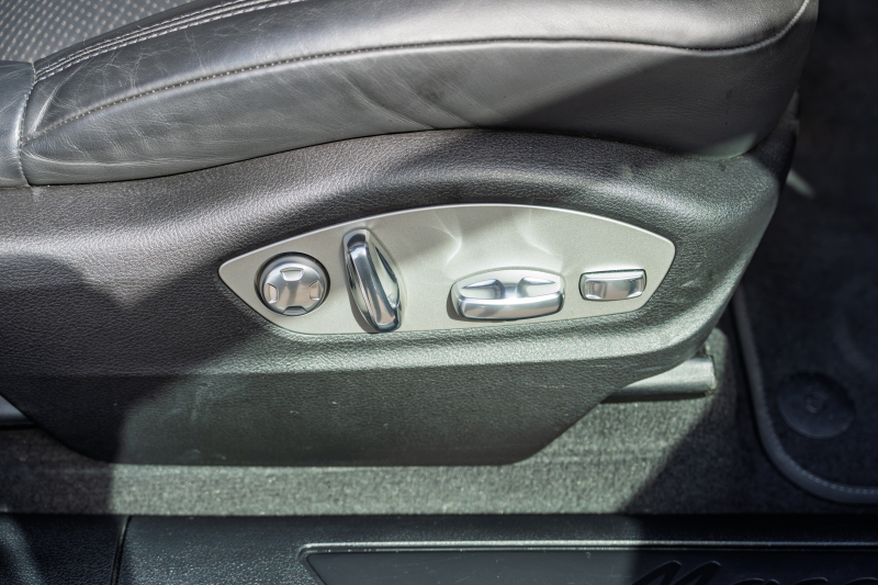 car thumbnails