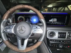 マヌファクトゥーアエディションのステアリング