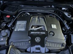 AMG G63のエンジンルーム