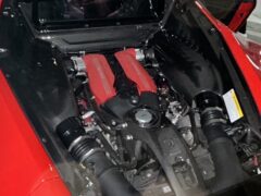 488GTBに搭載されるF154系V8ターボエンジン