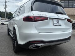 オパリスホワイトのGLS450d