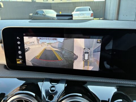 CLA200dシューティングブレークのアドバンスドPKGの360°カメラシステム